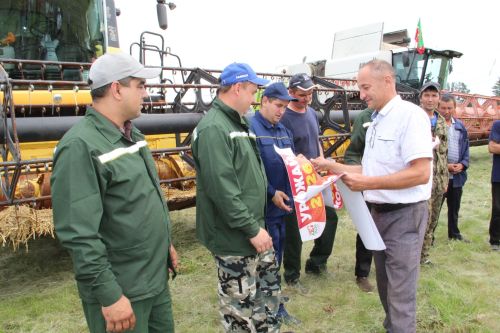 В Заинском районе проверили готовность аграриев к уборочной кампании 2026 года