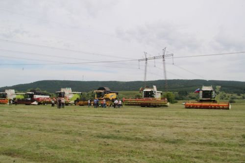 В Заинском районе проверили готовность аграриев к уборочной кампании 2026 года