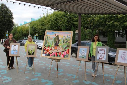 В Заинске чествовали героев труда и воинской доблести