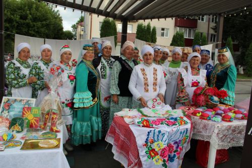 В Заинске чествовали героев труда и воинской доблести
