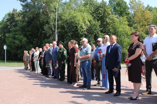 В Заинске открыли мемориал в честь участников СВО и ветеранов боевых действий