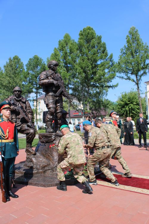 В Заинске открыли мемориал в честь участников СВО и ветеранов боевых действий