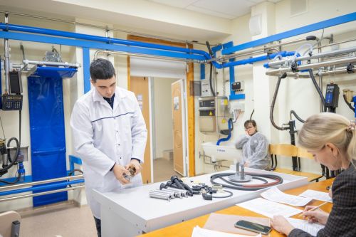 Семь конкурсов с призовым фондом более 2 млн рублей
