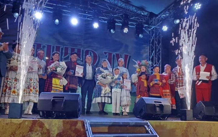 Талантливые семьи заинцев рассказали о себе на празднике Петров день
