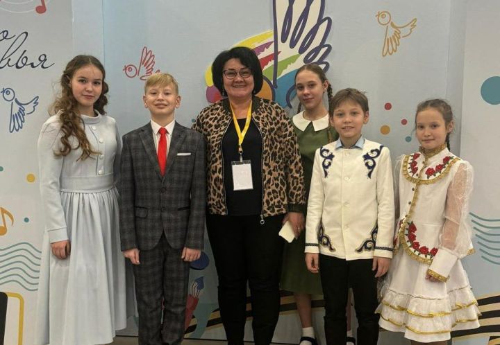 Юные таланты Заинска стали лауреатами конкурса «Страна поющего соловья»