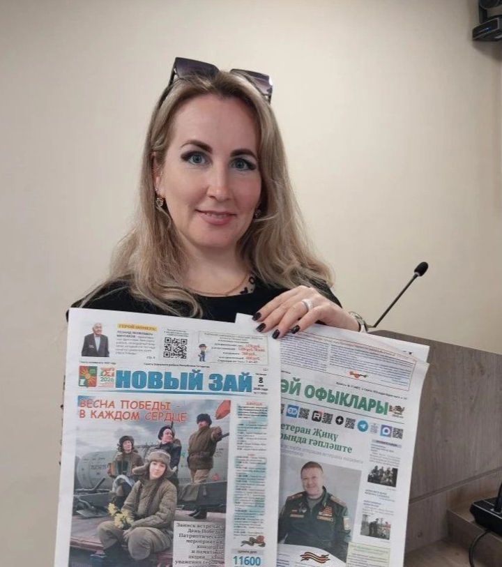 «Сами читаем и вам советуем!»: в заинской администрации прошла коллективная подписка на районные газеты