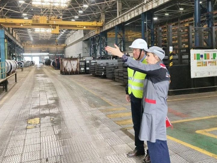 Глава района Разиф Каримов посетил заводы «ТЕХНО» и «Аккурайд Уилз Руссиа»