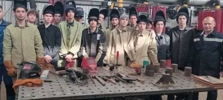 В Заинском политехническом колледже отметили День сварщика профессиональным конкурсом
