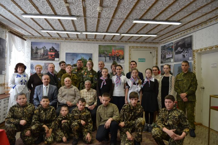 Заинский район принял республиканскую выставку «Письма военных лет».