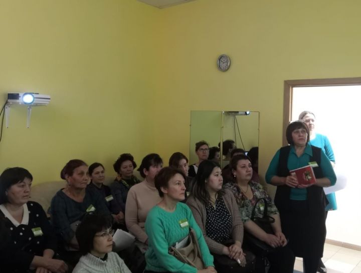 В Заинске продолжает работу "Школа ухода за маломобильными гражданами"