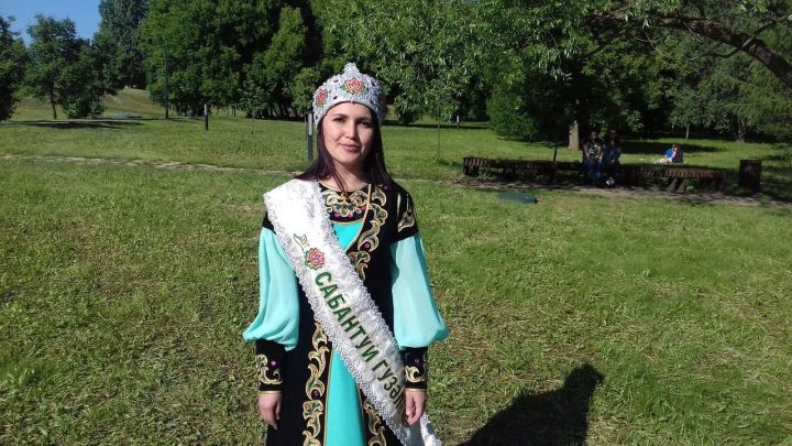 В Заинске назвали имя победительницы конкурса "Сабантуй гузэле" - "Красавица Сабантуя"