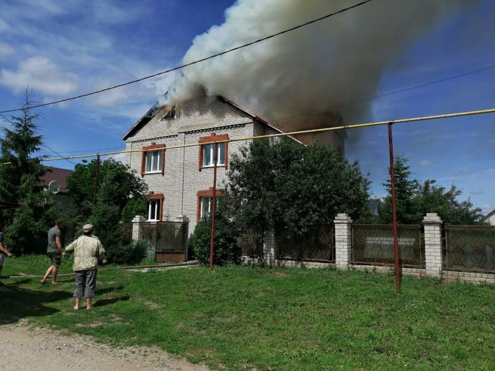 В жилом доме Заинского района произошел пожар