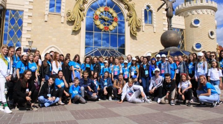 Юные журналисты Заинска приняли участие в финале республиканского фестиваля-конкурса «Алтын калэм» - «Золотое перо»