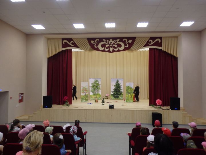 Заинский народный театр показал музыкальную сказку
