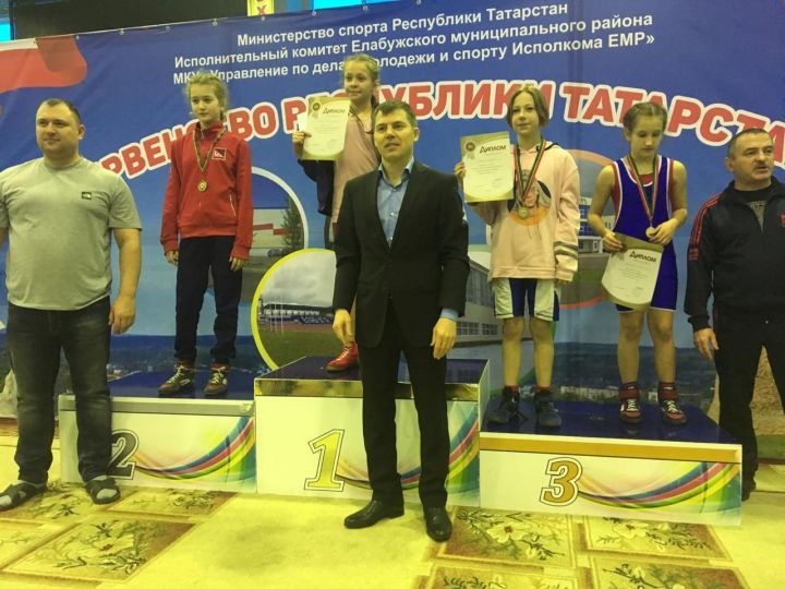Заинцы стали призерами Первенства Татарстана по вольной борьбе