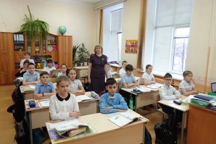 На доплаты классным руководителям Татарстан получит почти 620 млн рублей