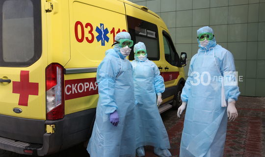 В Татарстане лечением больных с коронавирусом занимаются почти 16 тысяч медиков