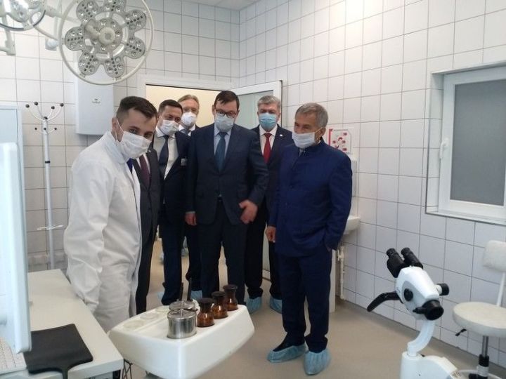 Президент Татарстана открыл новый онкологический центр в Набережных Челнах