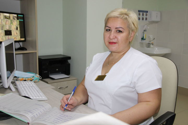 Медсестра Наталья Давыдова уже 20 лет предана своей профессии
