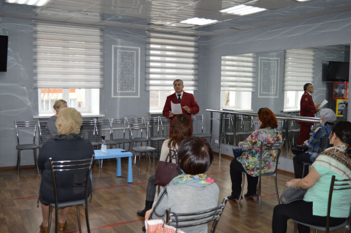 В Заинске прошла информационная встреча, посвященная вопросам вакцинации от коронавируса