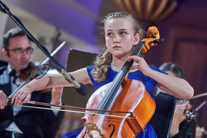 Заинская виолончелистка стала финалисткой республиканского проекта