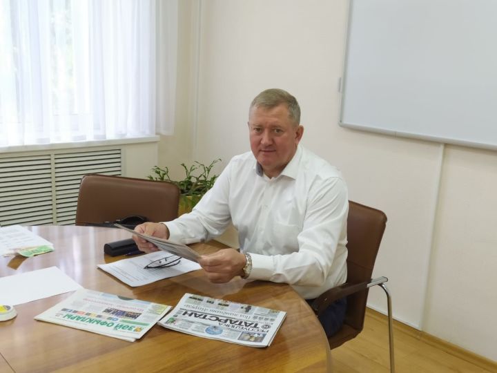 Руководство Заинского района стало участником благотворительной акции "Подари подписку"