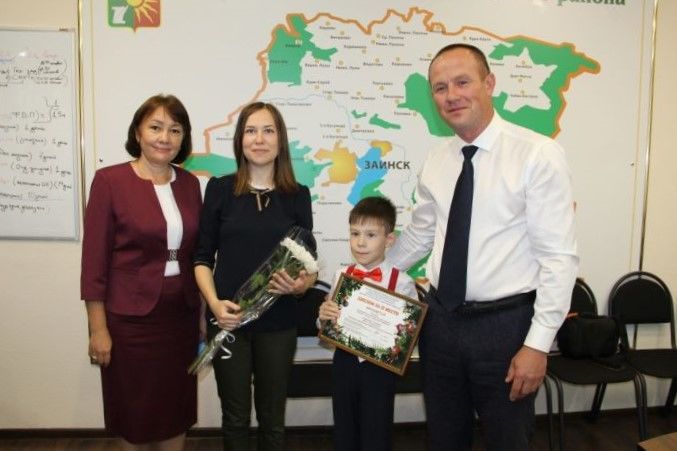 Заинский первоклассник выиграл во Всероссийском конкурсе детских рисунков