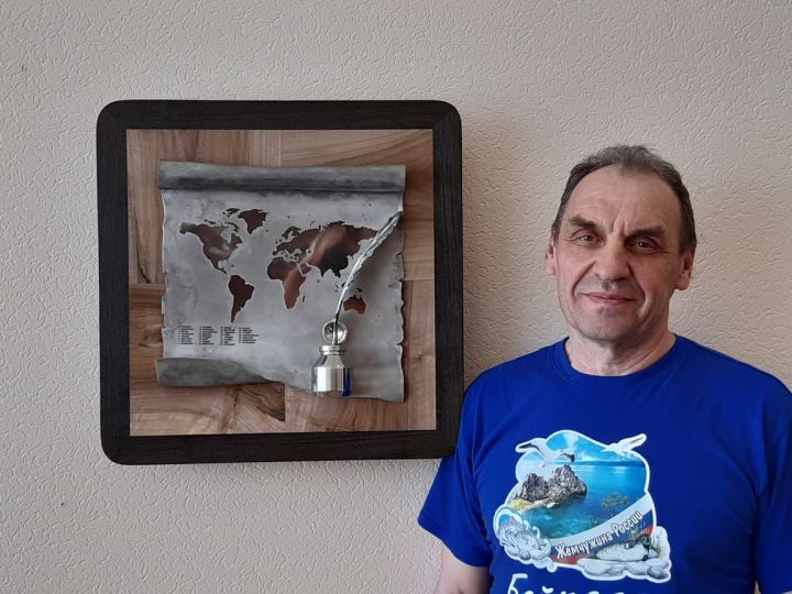 Мастер железных миниатюр из Заинска изготовил уникальную карту мира