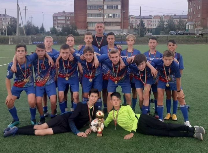 Заинские футболисты стали победителями Первенства Татарстана
