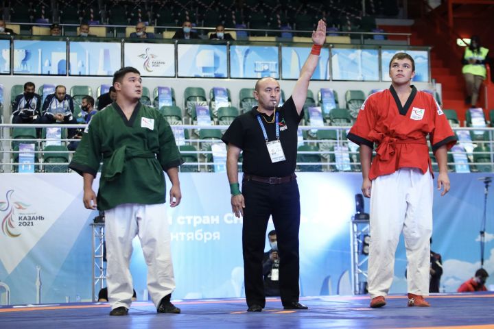 Заинец Альберт Сахабиев рассказал о своем пути к золотой медали в составе сборной России