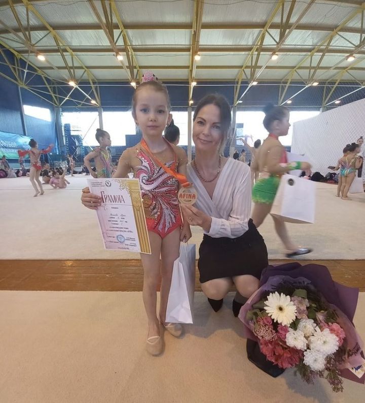 Юныe спортсменки Заинскa стали победителями и призерами Межрегионального турнирa по художественной гимнастике