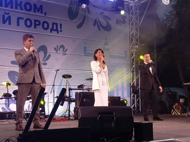 Известные татарские исполнители приехали в Заинск
