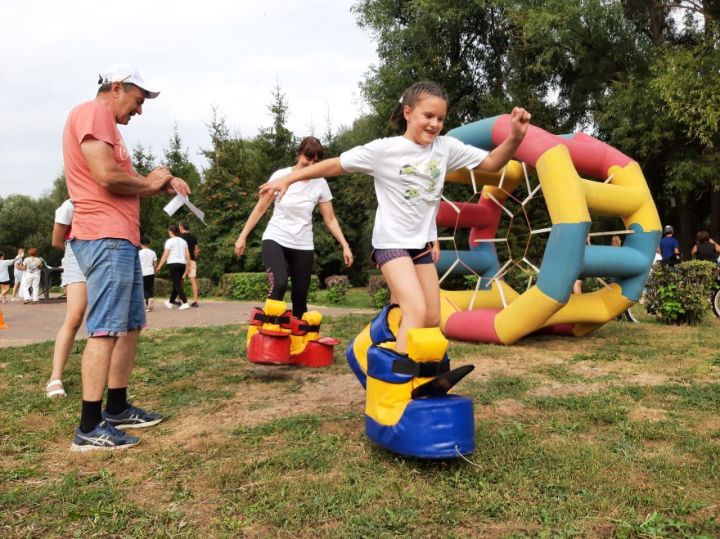 В День города в Заинске провели спортивный семейный фестиваль