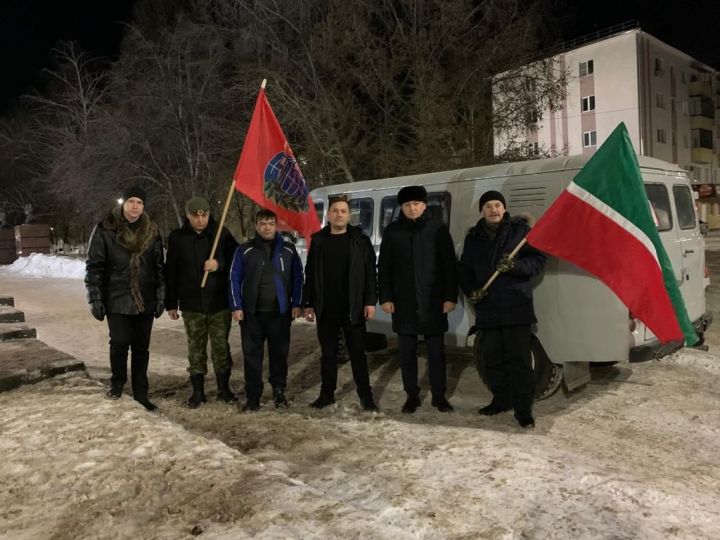 Махсус хәрби операциядә булган Зәй егетләренә “УАЗ” машинасы җибәрделәр