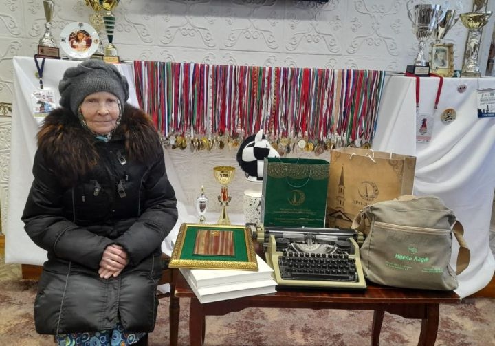 Семья Камаловых передала в музей личные вещи Сагита хазрата