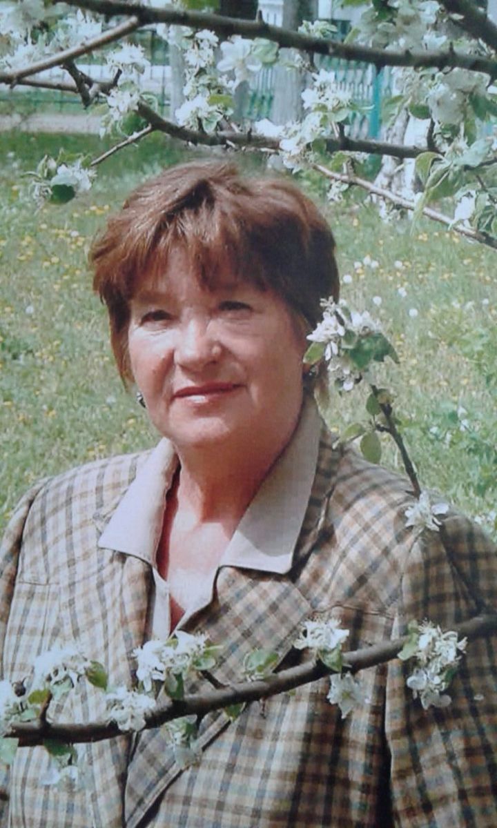 Скончалась бывший директор музыкальной школы Назарова Нина Александровна