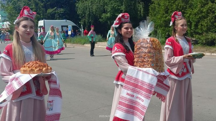 На юбилейный Сабантуй в Заинский район приехали почетные гости