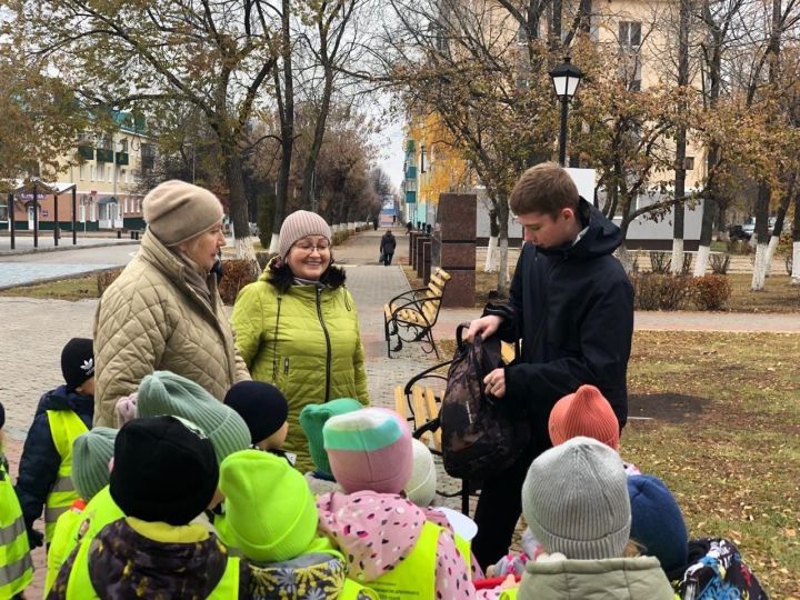 Киемдәге яктылыкны кире кайтаручы элементларның файдасын аңлаттылар