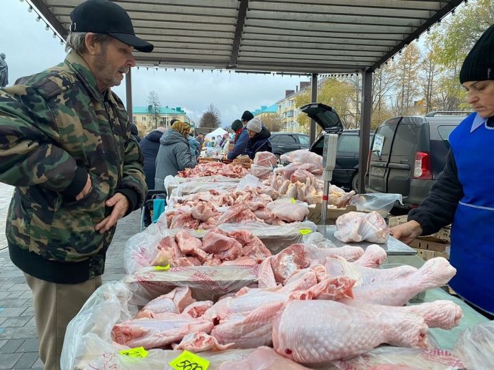 Зәйдә авыл хуҗалыгы продуктларын тәкъдим итү ярминкәсе дәвам итә