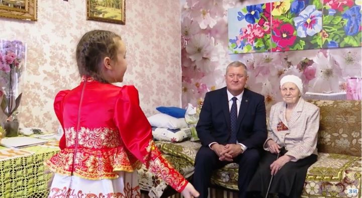 Ветеран Великой Отечественной войны Анна Моисеева отметила 101 день рождения