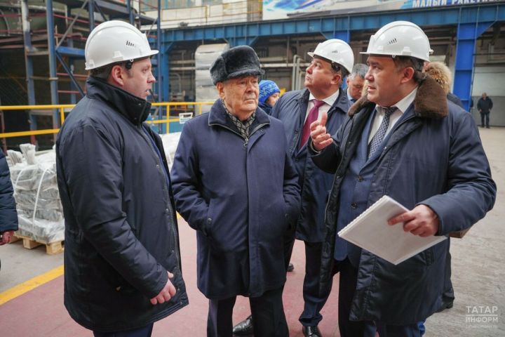 Минтимер Шаймиев встретился с рабочими завода имени Горького
