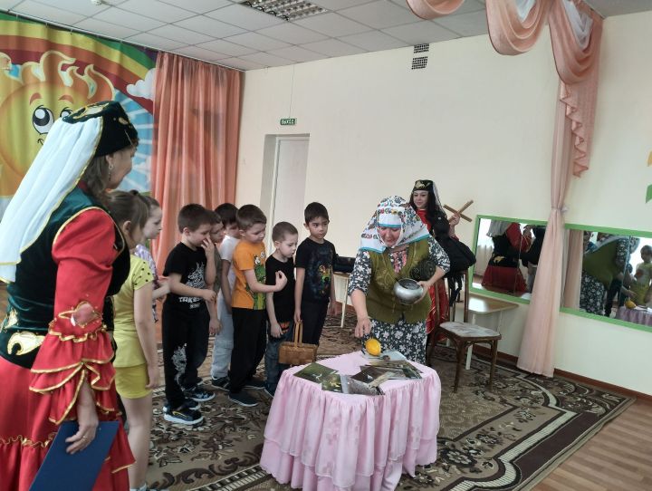 Дошкольники Заинска угостились «Грачиной кашей»