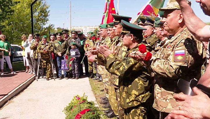 В Заинске отметили День пограничника
