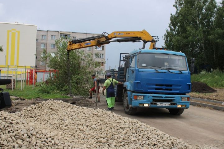 Программа «Наш двор» помогла улучшить 152 двора в Заинском районе