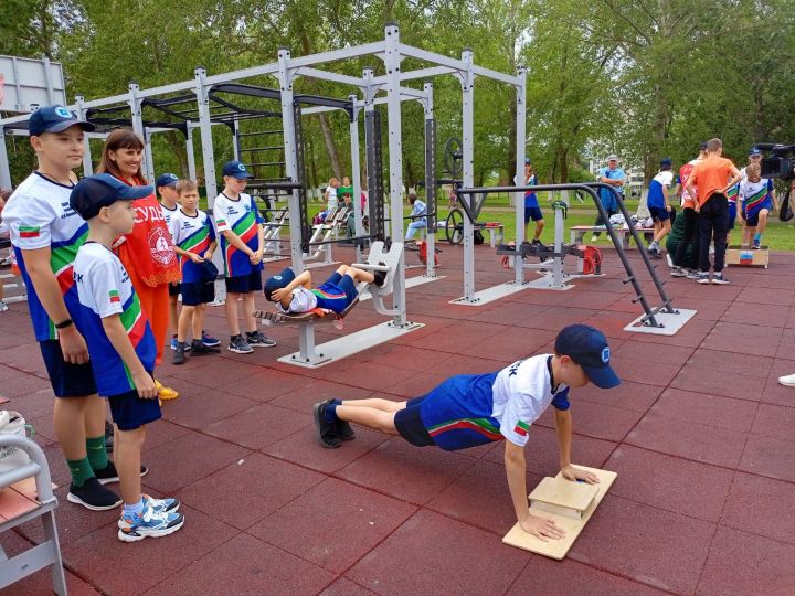 В Заинске отметили День физкультурника