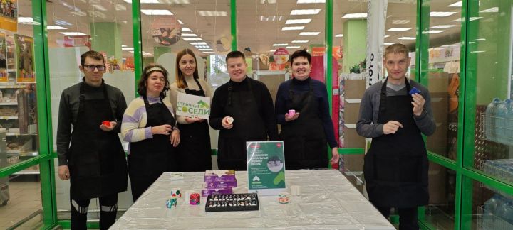 Терапия цветом и уютом: как в инклюзивной мастерской «Волшебный гипс» рождаются произведения искусства
