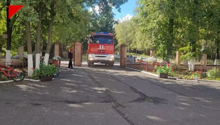 Урок безопасности: в заинской школе № 3 прошли учения по пожарной эвакуации