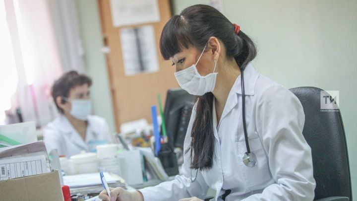 Более 30 тысяч медиков Татарстана получили специальные выплаты от Социального фонда с начала 2025 года