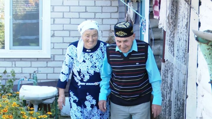 Семейная пара из Верхних Пинячей 54 года вместе