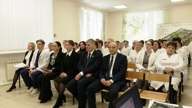 Глава района Разиф Каримов встретился с трудовым коллективом Заинской ЦРБ